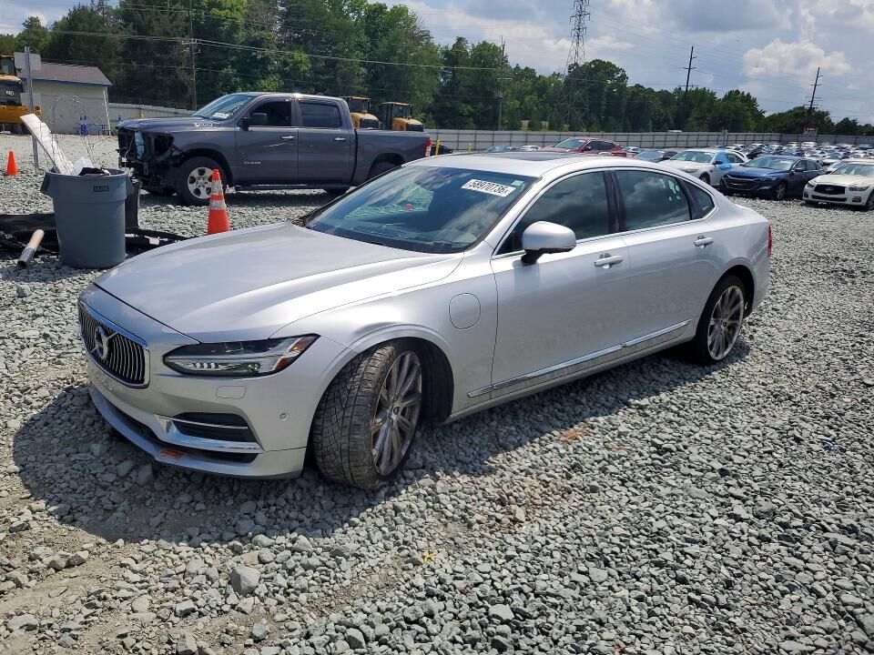 2018 VOLVO S90