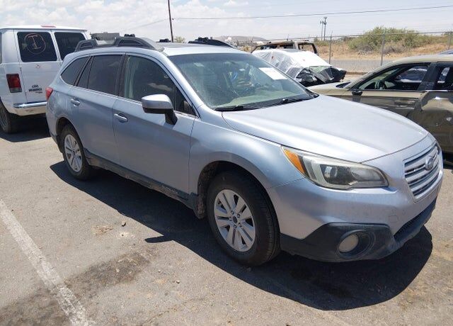 2015 SUBARU Outback