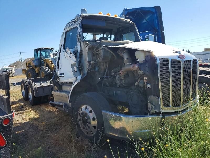2014 PETERBILT 579
