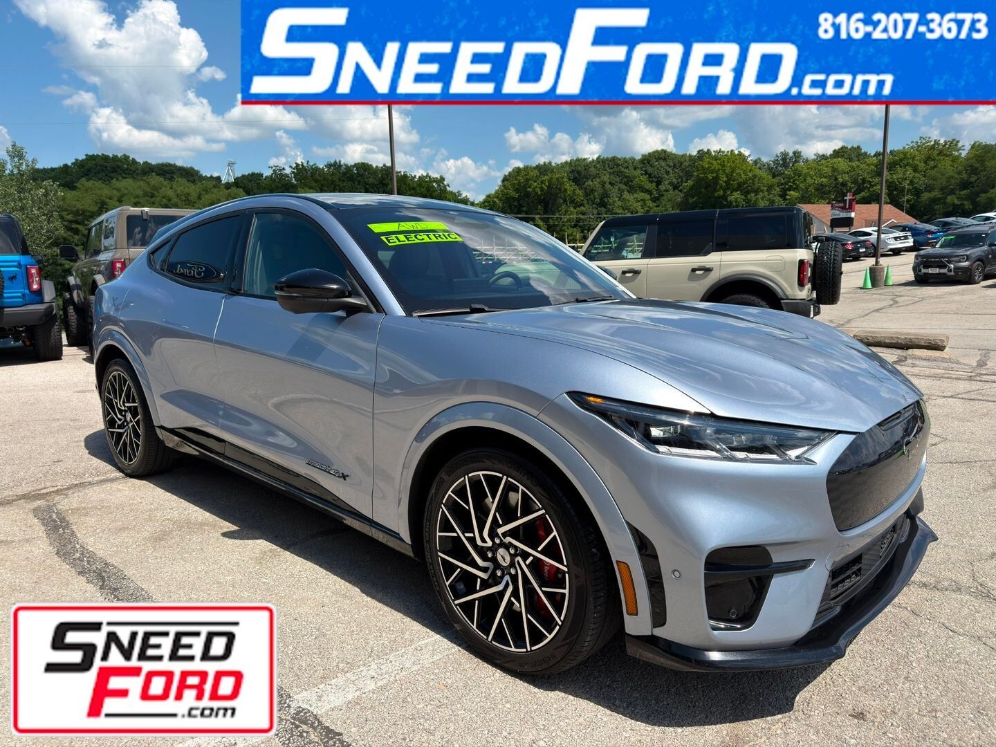 2022 FORD Mach-E