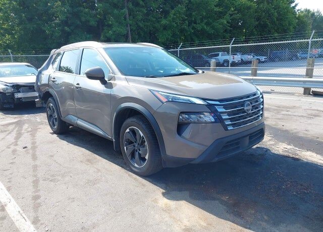 2024 NISSAN Rogue
