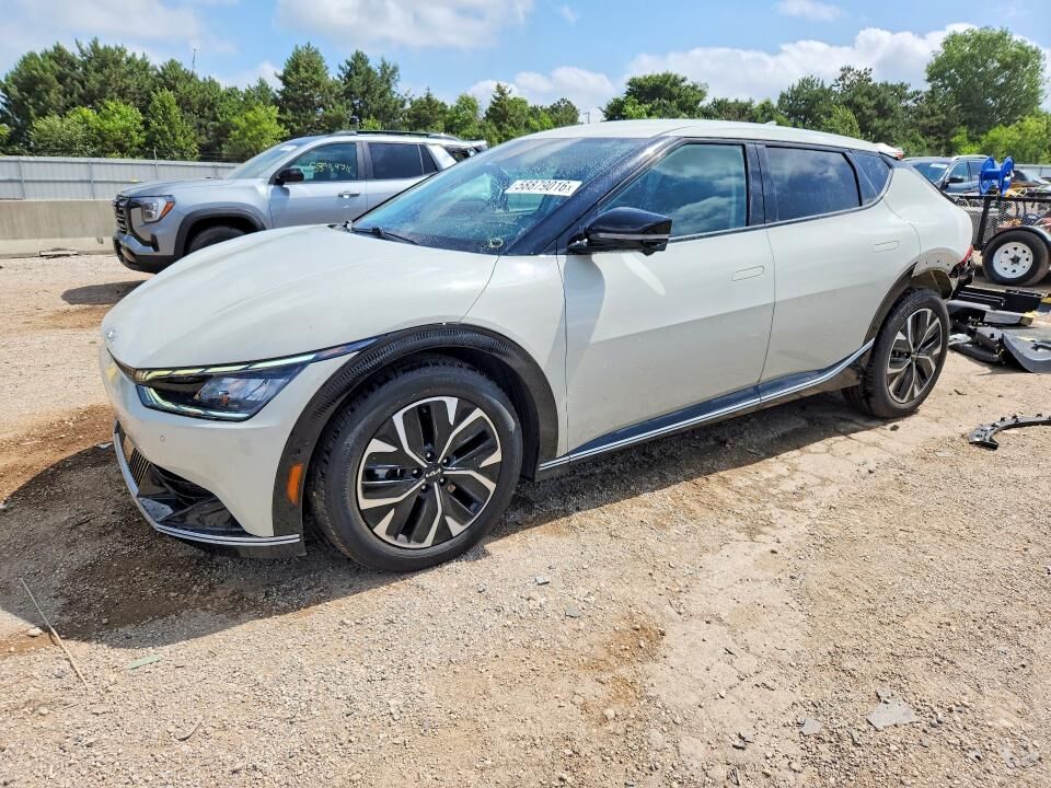 2022 KIA EV6