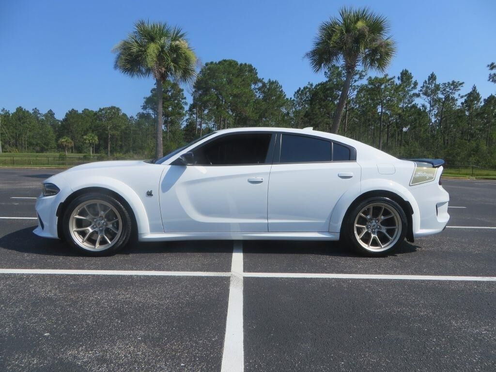 2023 DODGE Charger