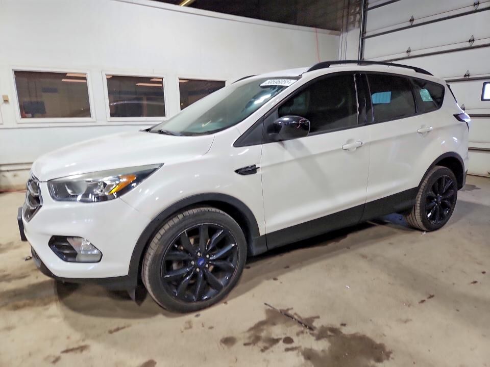 2017 FORD Escape