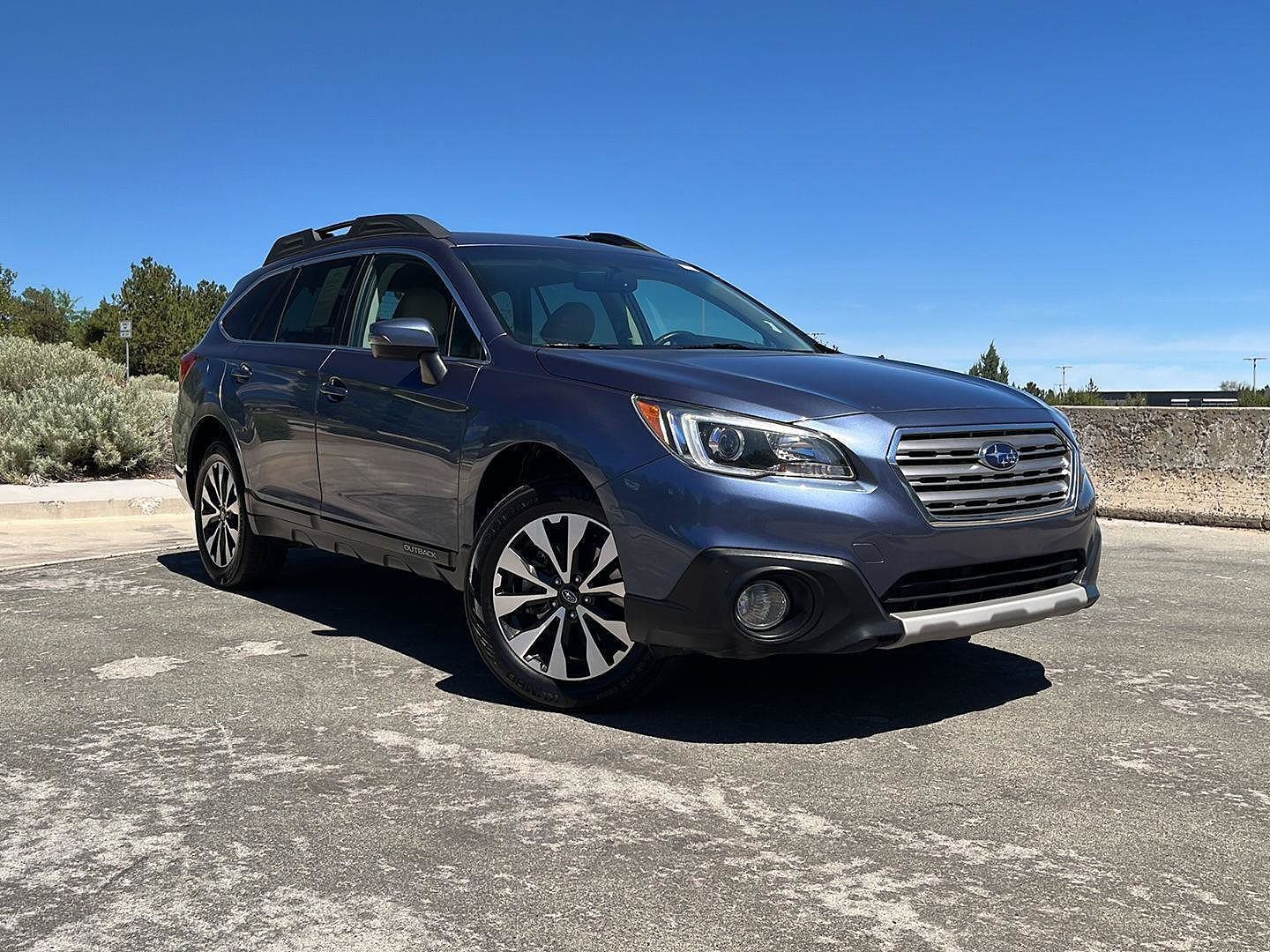 2017 SUBARU Outback