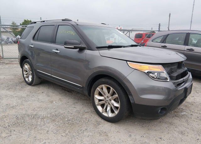 2014 FORD Explorer