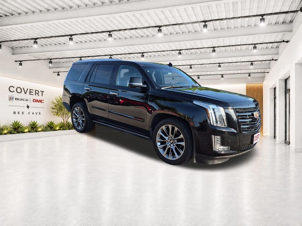 2020 CADILLAC Escalade