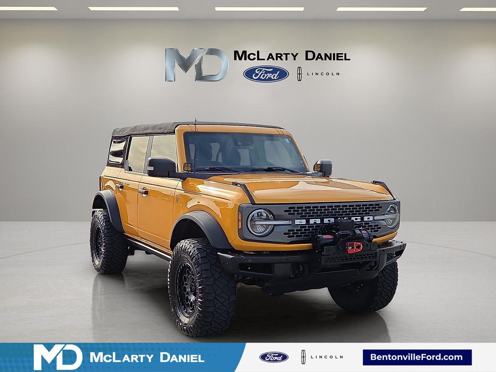 2021 FORD Bronco