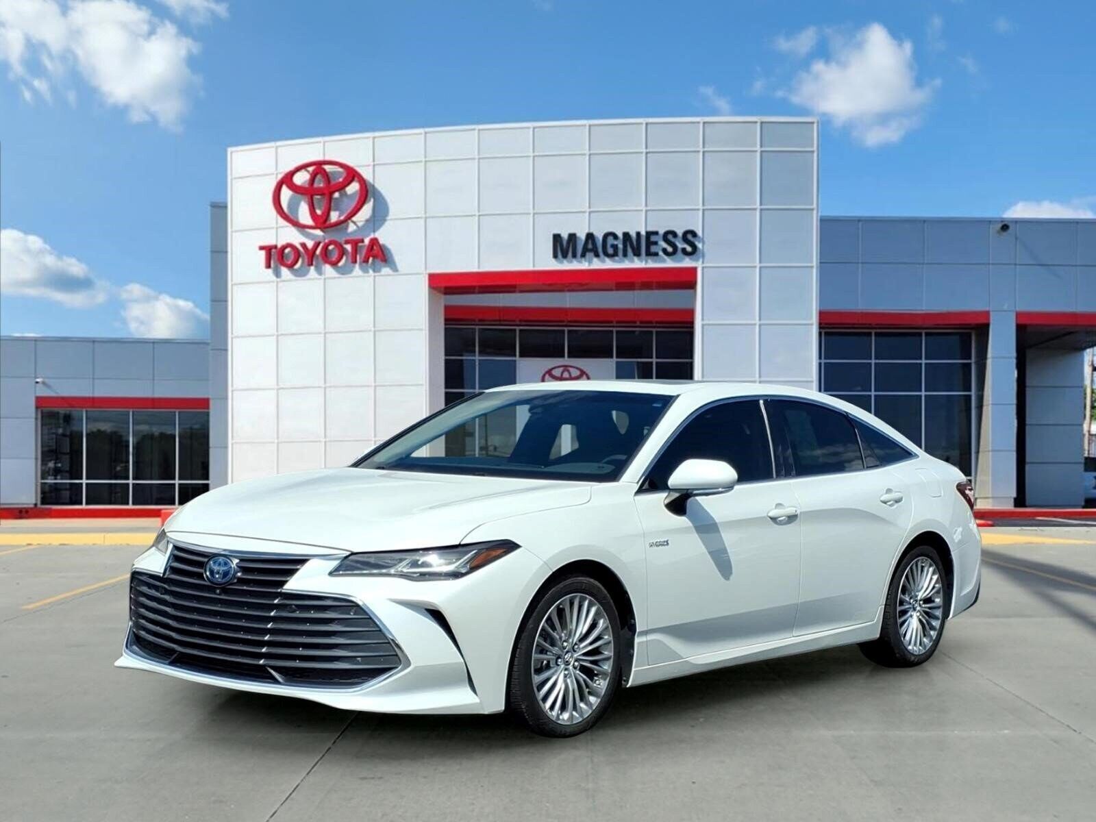 2019 TOYOTA Avalon