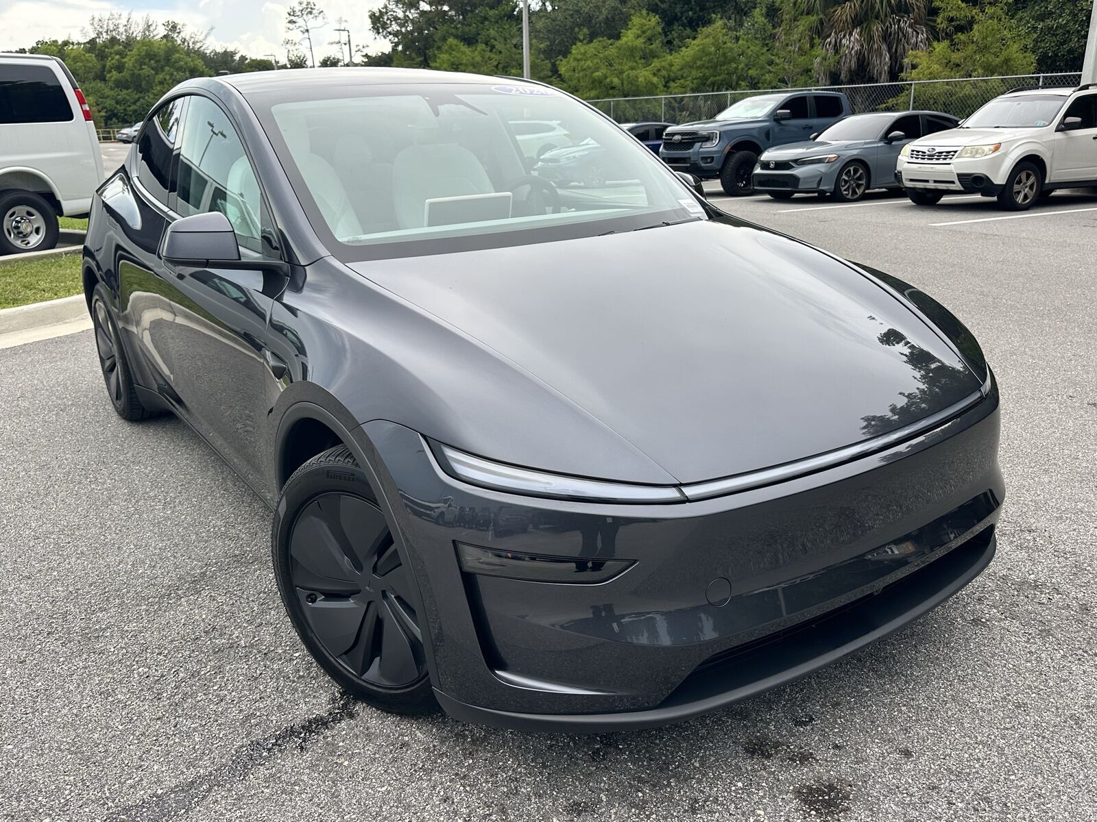 2026 TESLA Model Y