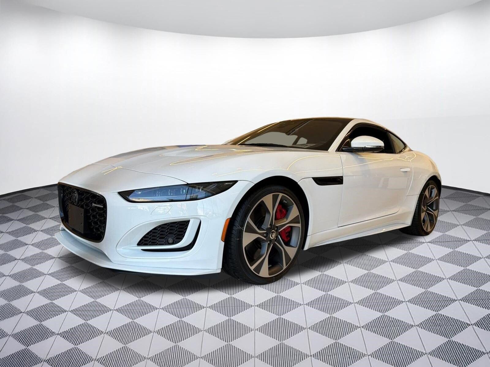 2024 JAGUAR F-Type