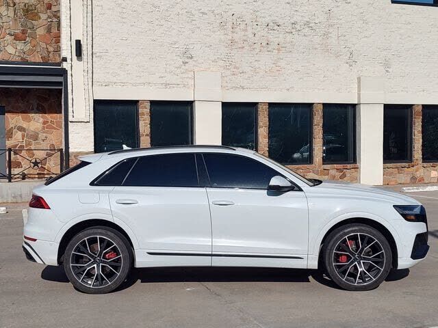 2021 Audi Q8