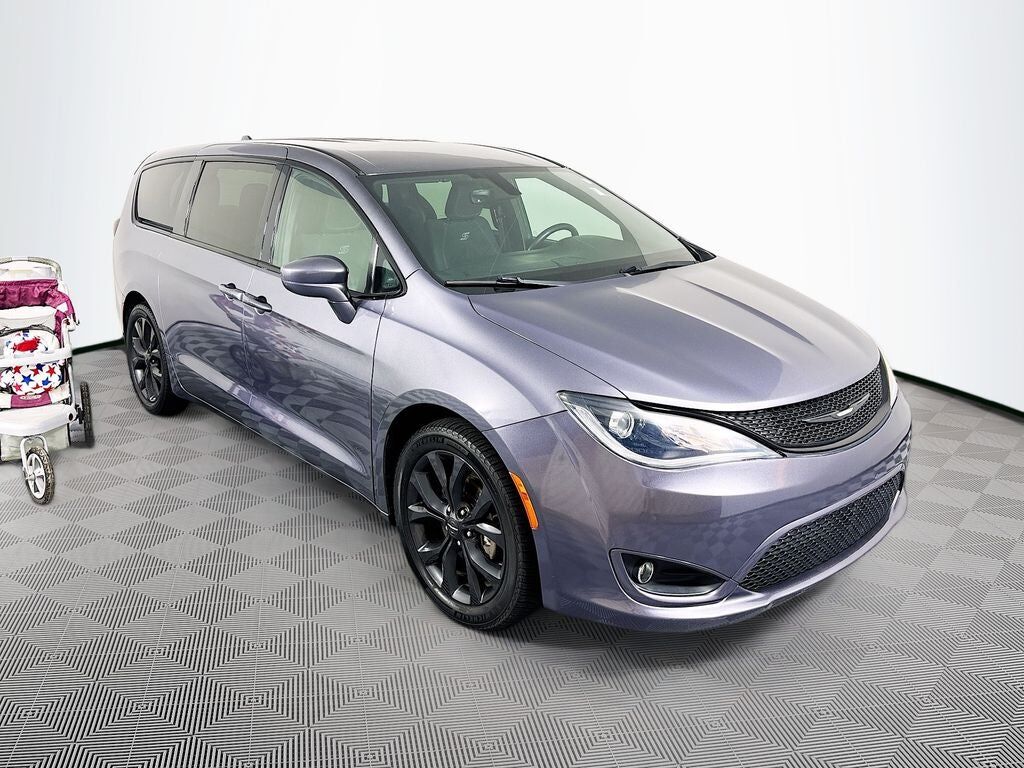 2019 CHRYSLER Pacifica