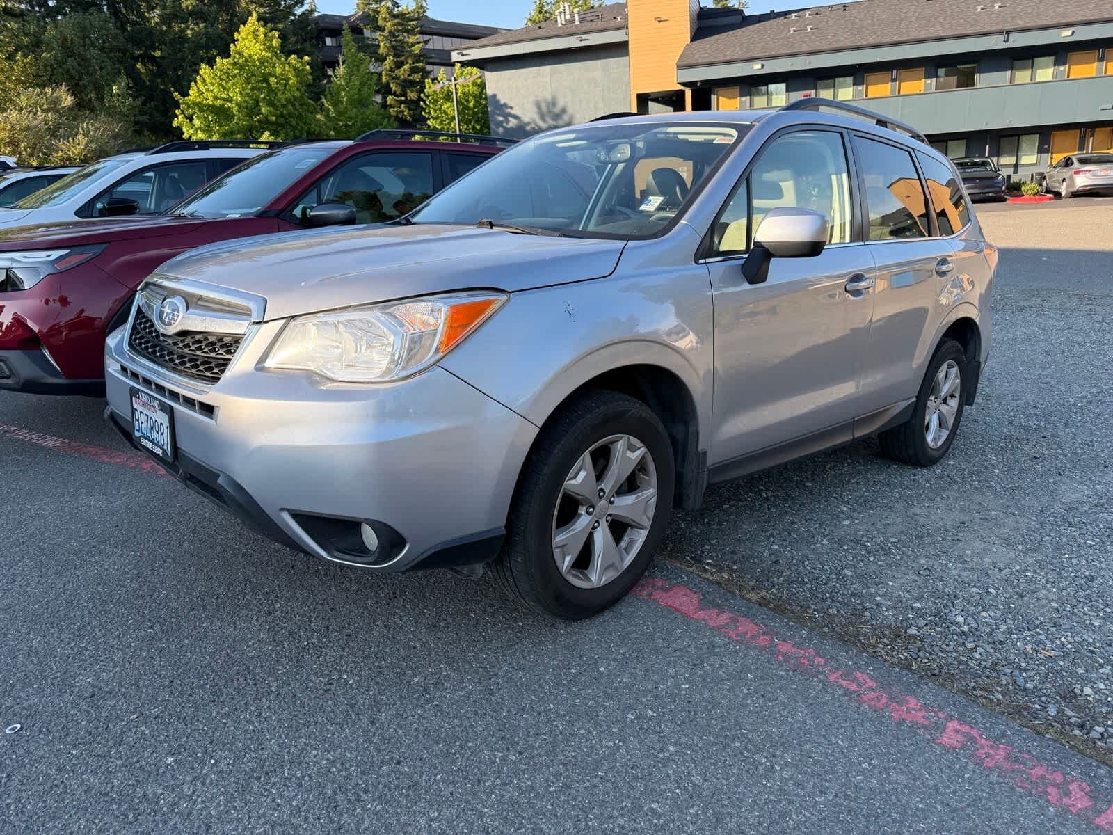 2016 SUBARU Forester