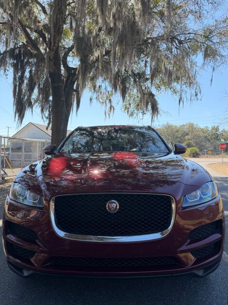 2017 JAGUAR F-Pace