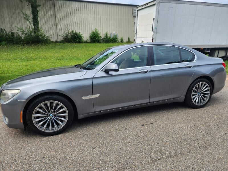 2012 BMW 7 Series