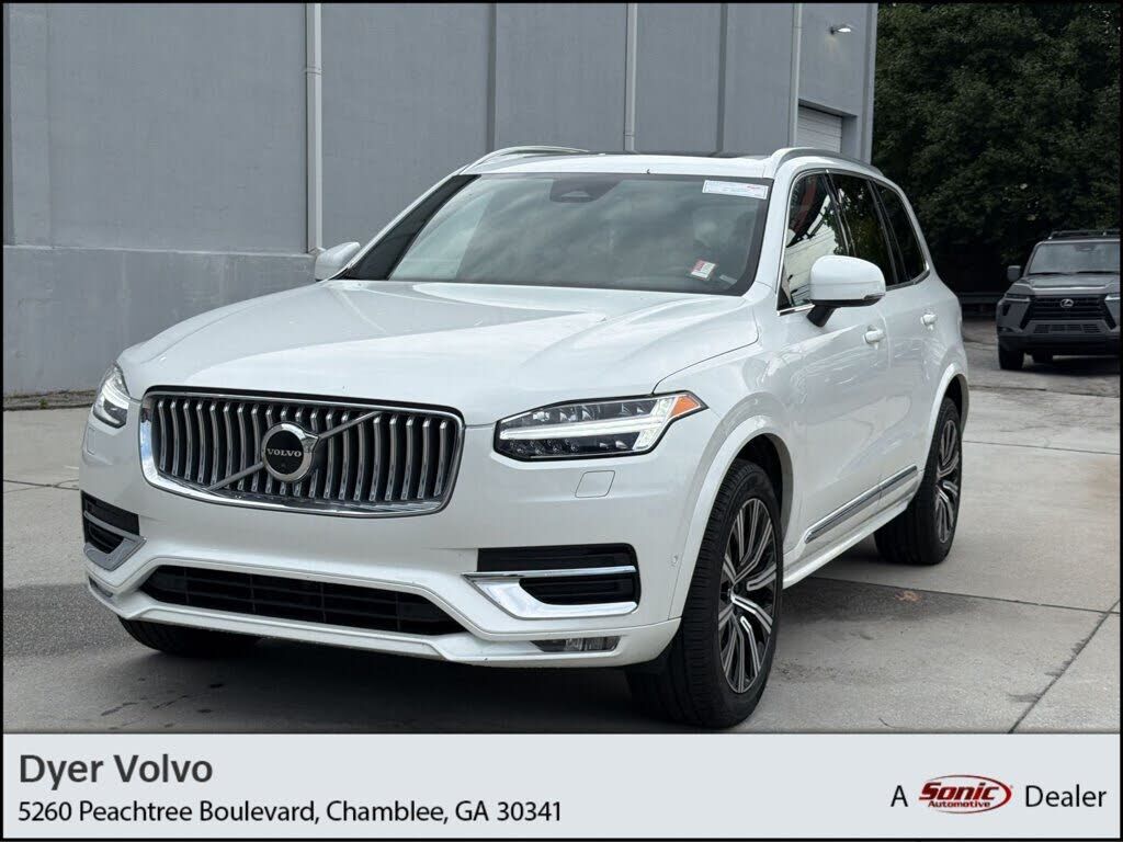 2023 VOLVO XC90