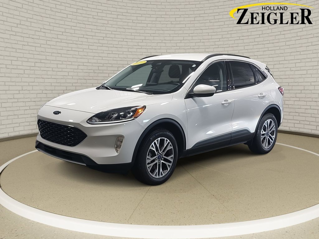 2022 FORD Escape