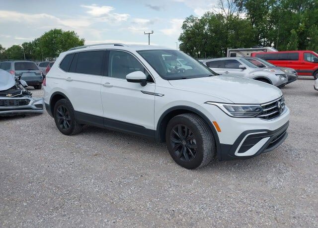 2024 VOLKSWAGEN Tiguan 4Motion