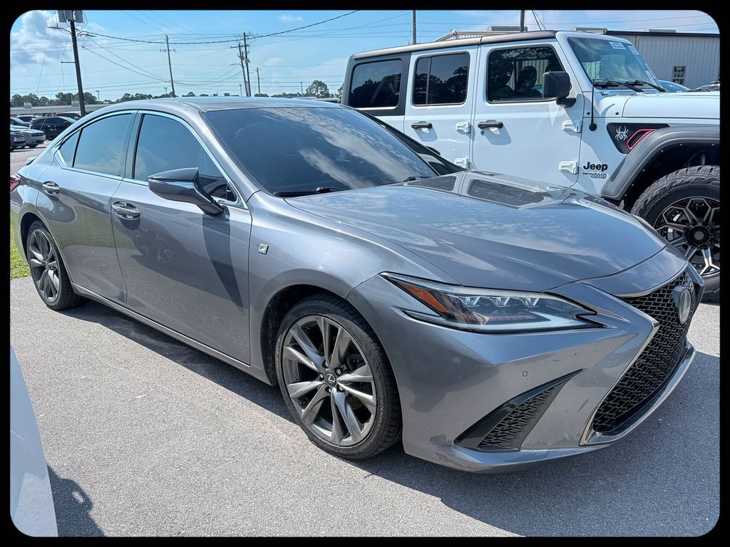 2019 LEXUS ES