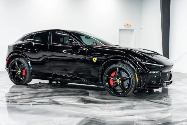 2025 FERRARI Purosangue