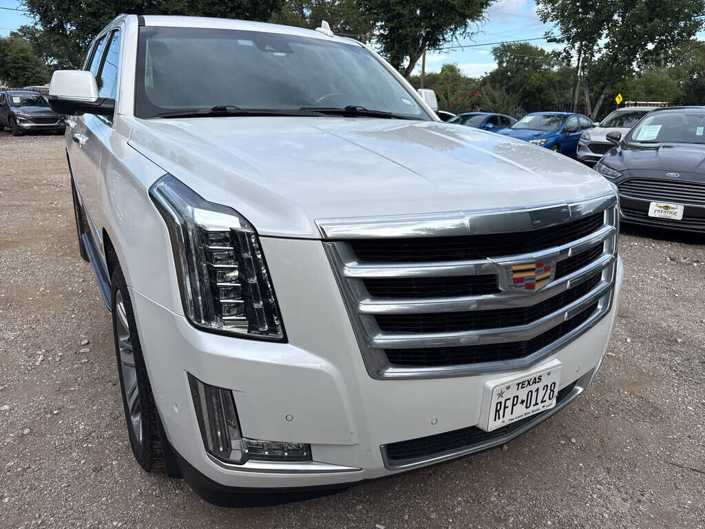 2019 CADILLAC Escalade