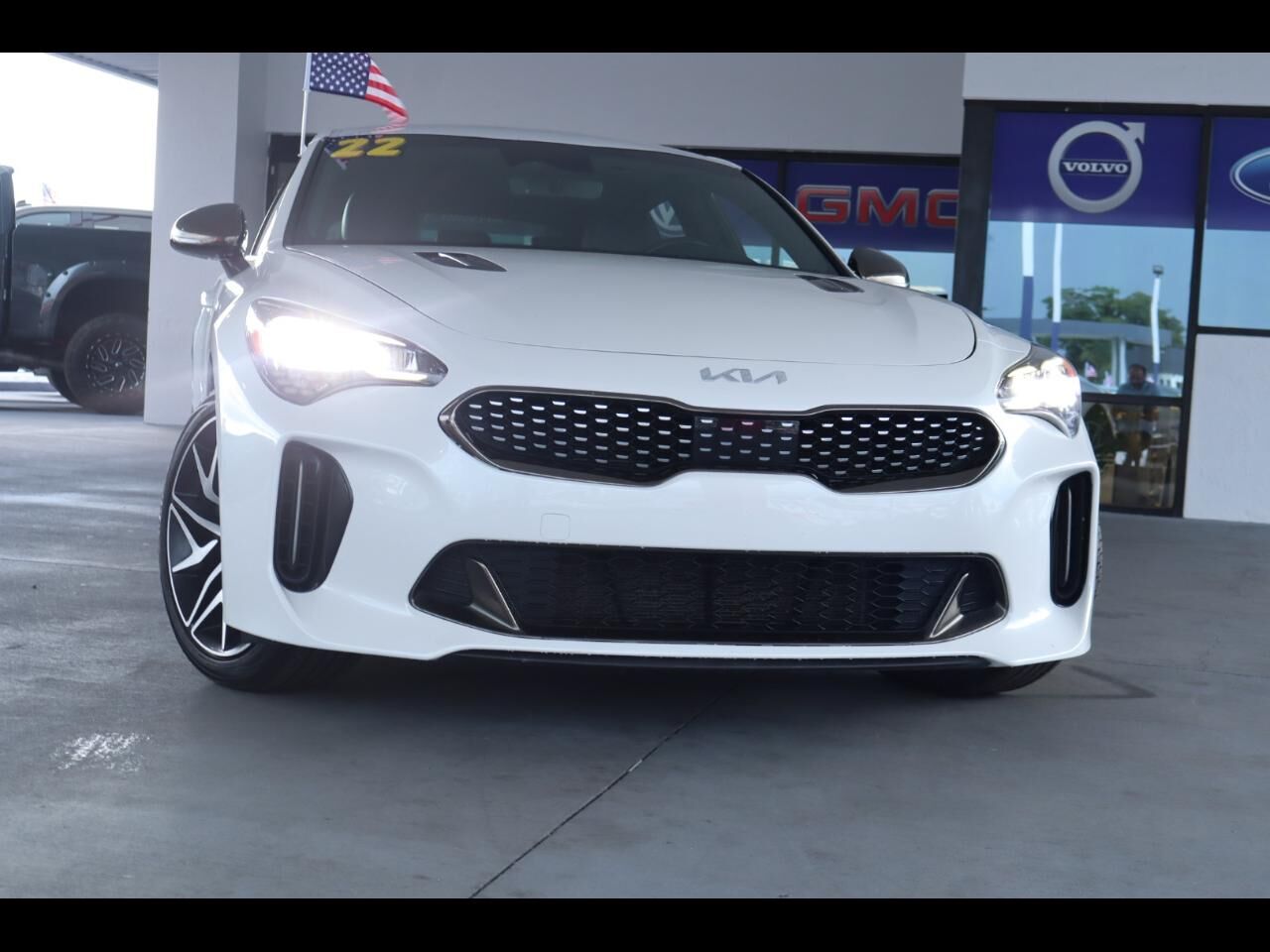 2022 KIA Stinger