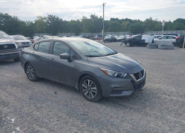 2022 NISSAN Versa