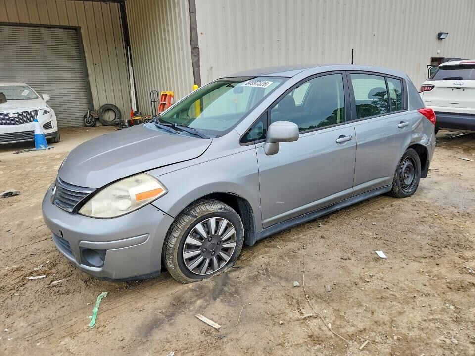 2009 NISSAN Versa
