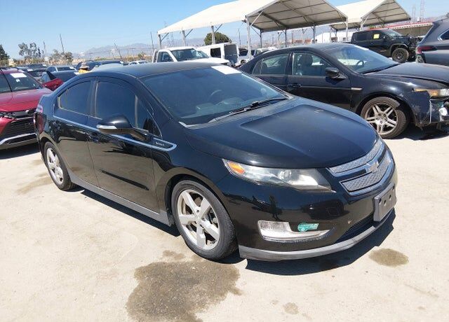 2014 CHEVROLET Volt