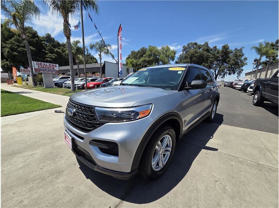 2023 FORD Explorer