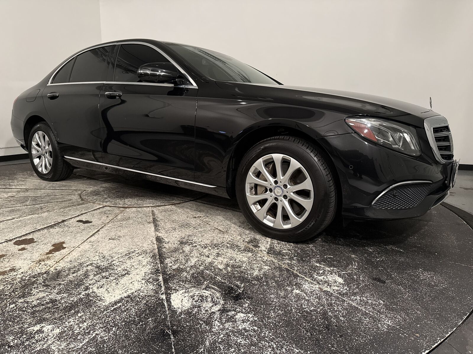 2017 MERCEDES-BENZ E-Class