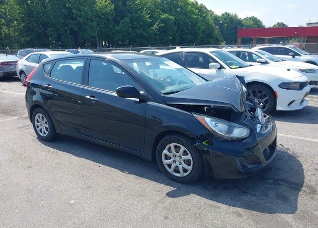 2014 HYUNDAI Accent