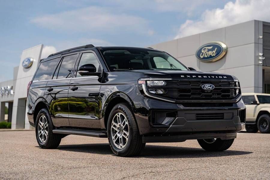 2026 FORD Expedition