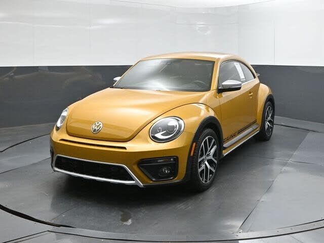 2017 VOLKSWAGEN Beetle