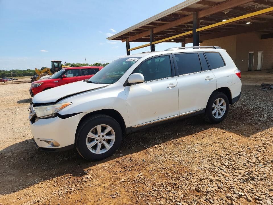 2013 TOYOTA Highlander