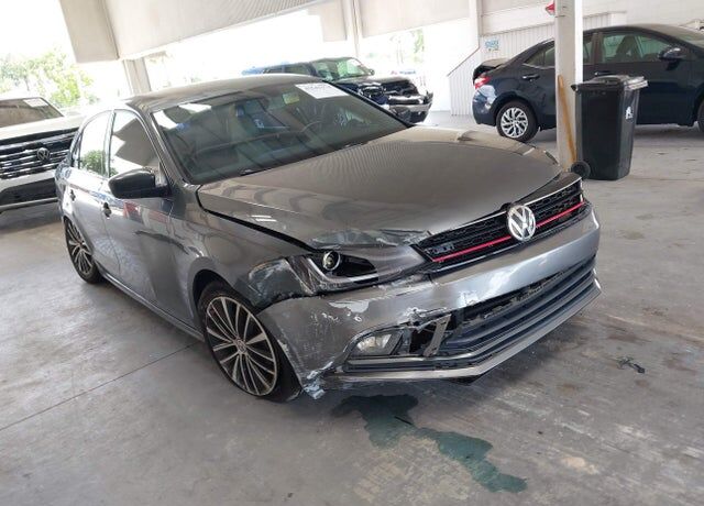 2016 VOLKSWAGEN Jetta