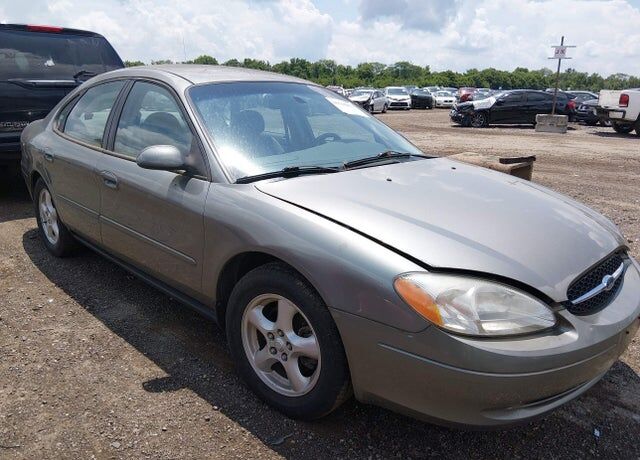 2003 FORD Taurus