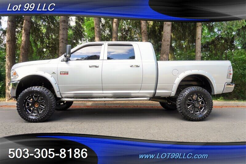 2011 DODGE Ram