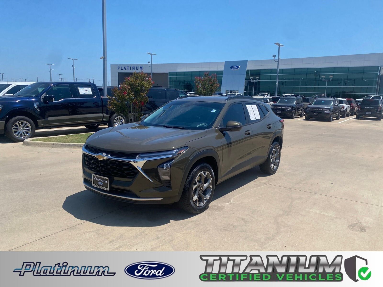2024 CHEVROLET Trax
