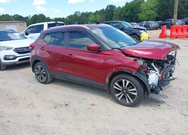 2019 NISSAN Kicks