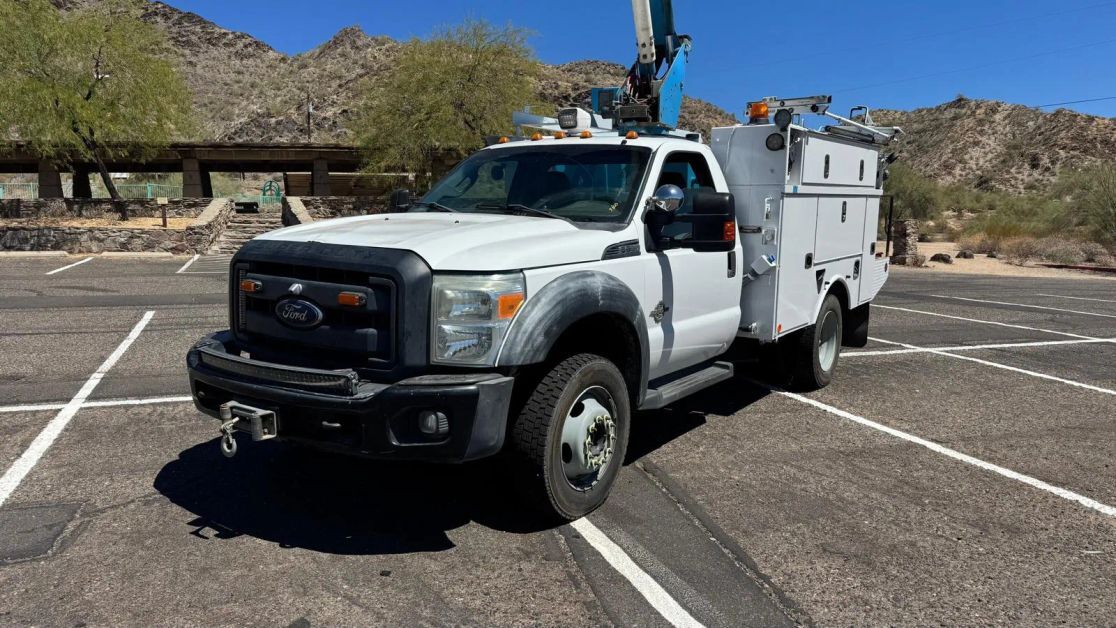 2015 FORD F-550