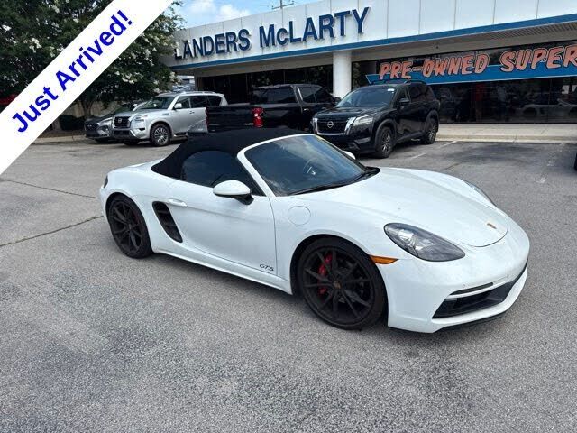 2018 PORSCHE 718