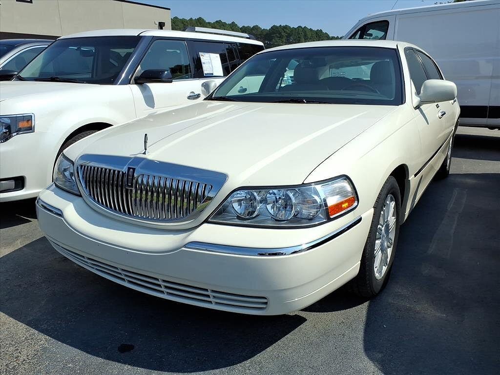 Lincoln Town Car