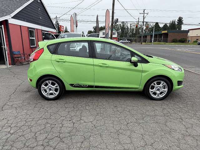 2015 FORD Fiesta