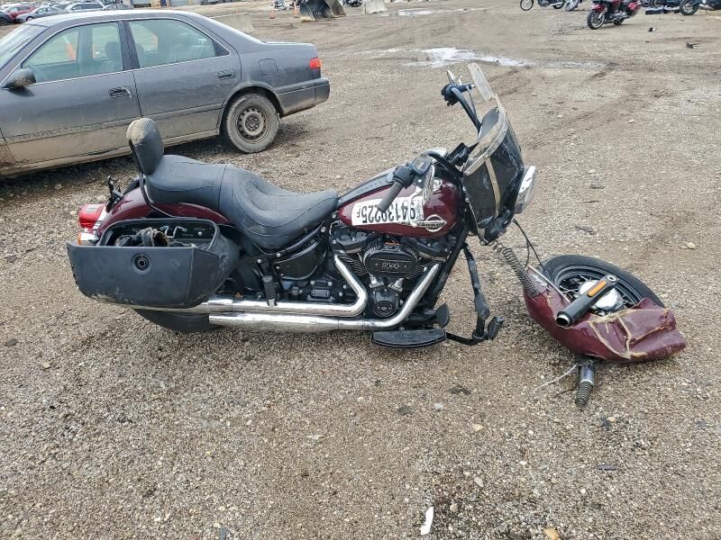 2020 HARLEY DAVIDSON FLHCS / Heritage Classic 114