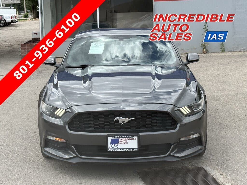 2017 FORD Mustang