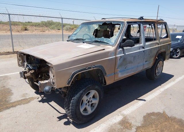 2000 JEEP Cherokee