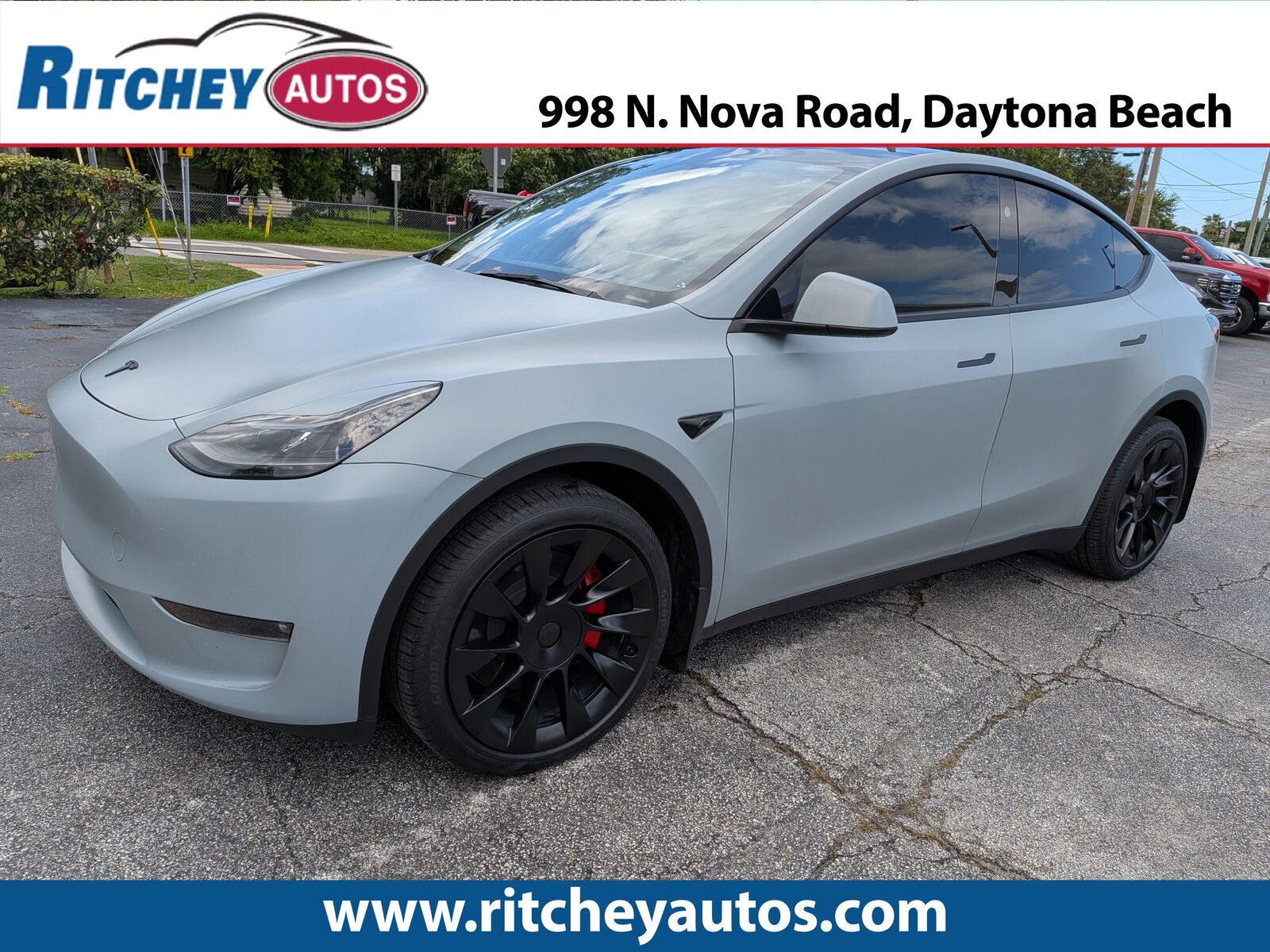 2023 TESLA Model Y
