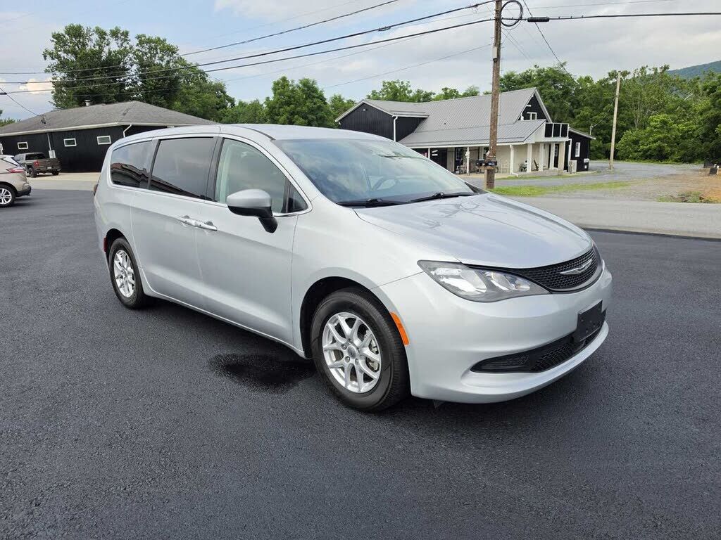 2022 CHRYSLER Pacifica